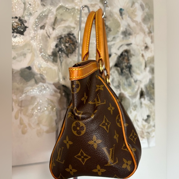 ❤️✨SOLD❤️✨Louis Vuitton Tivoli PM Bag - Picture 5 of 8